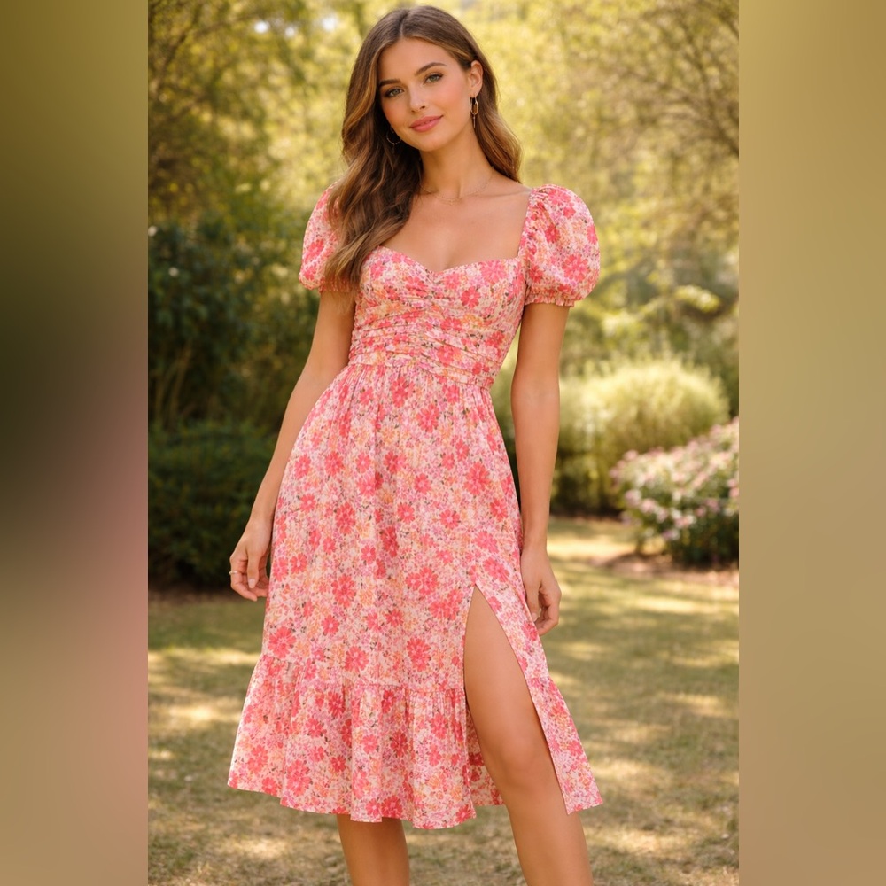 Floral Puff-Sleeve Midi Dress in Shades of Peach Medium